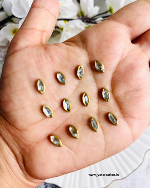 Eye Shape Frame Pasting Kundan