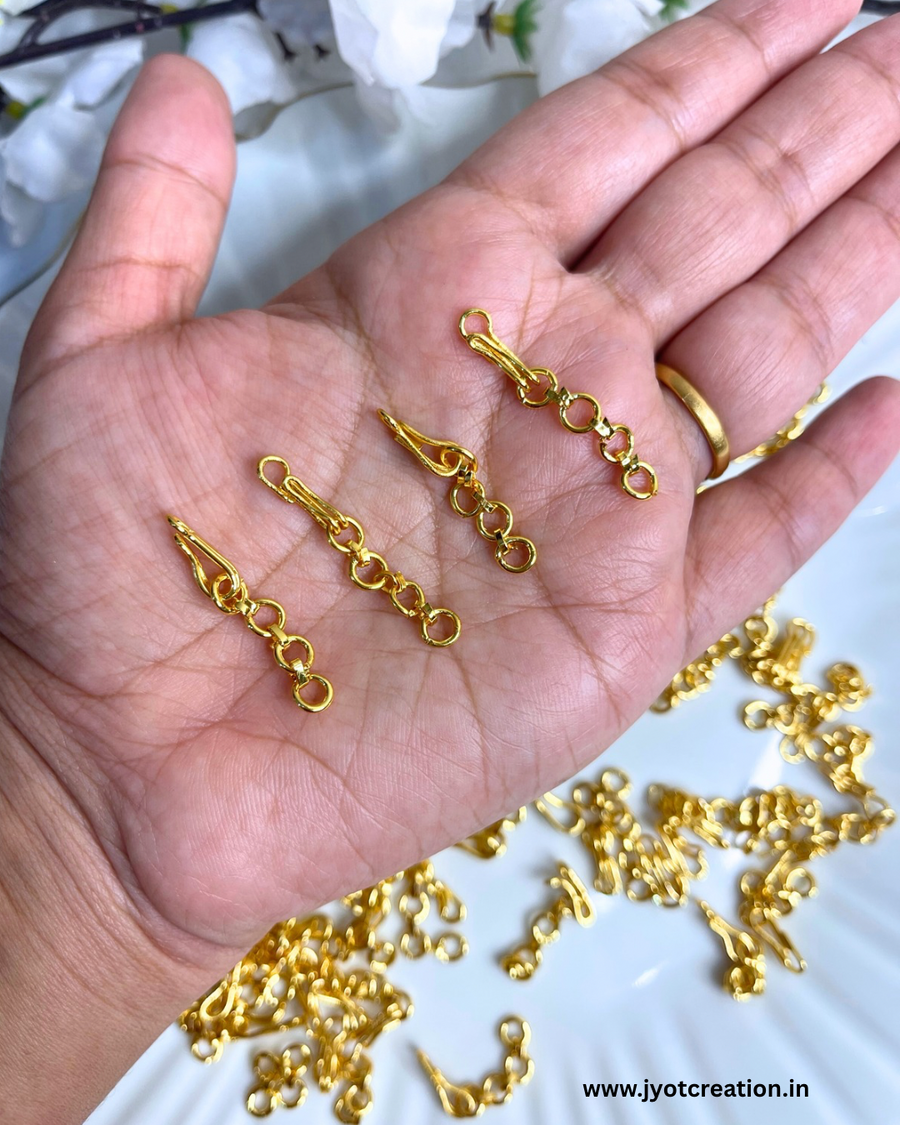 Golden chain hooks