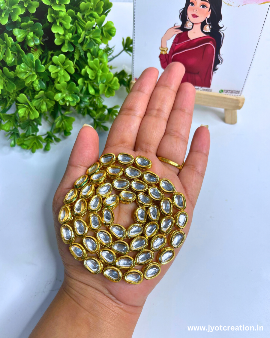 Kaju Anshape 50Pcs Meenakari Kundan