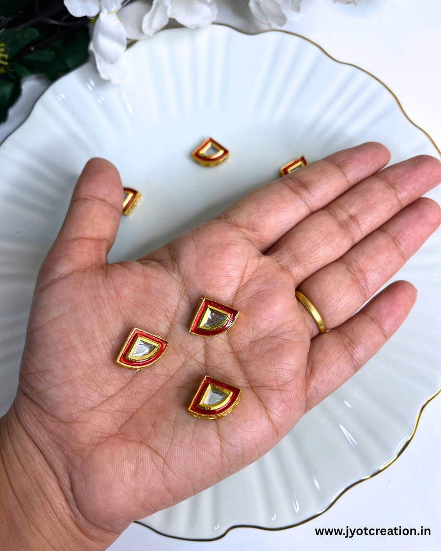 Red Traingle Meenakari Kundan