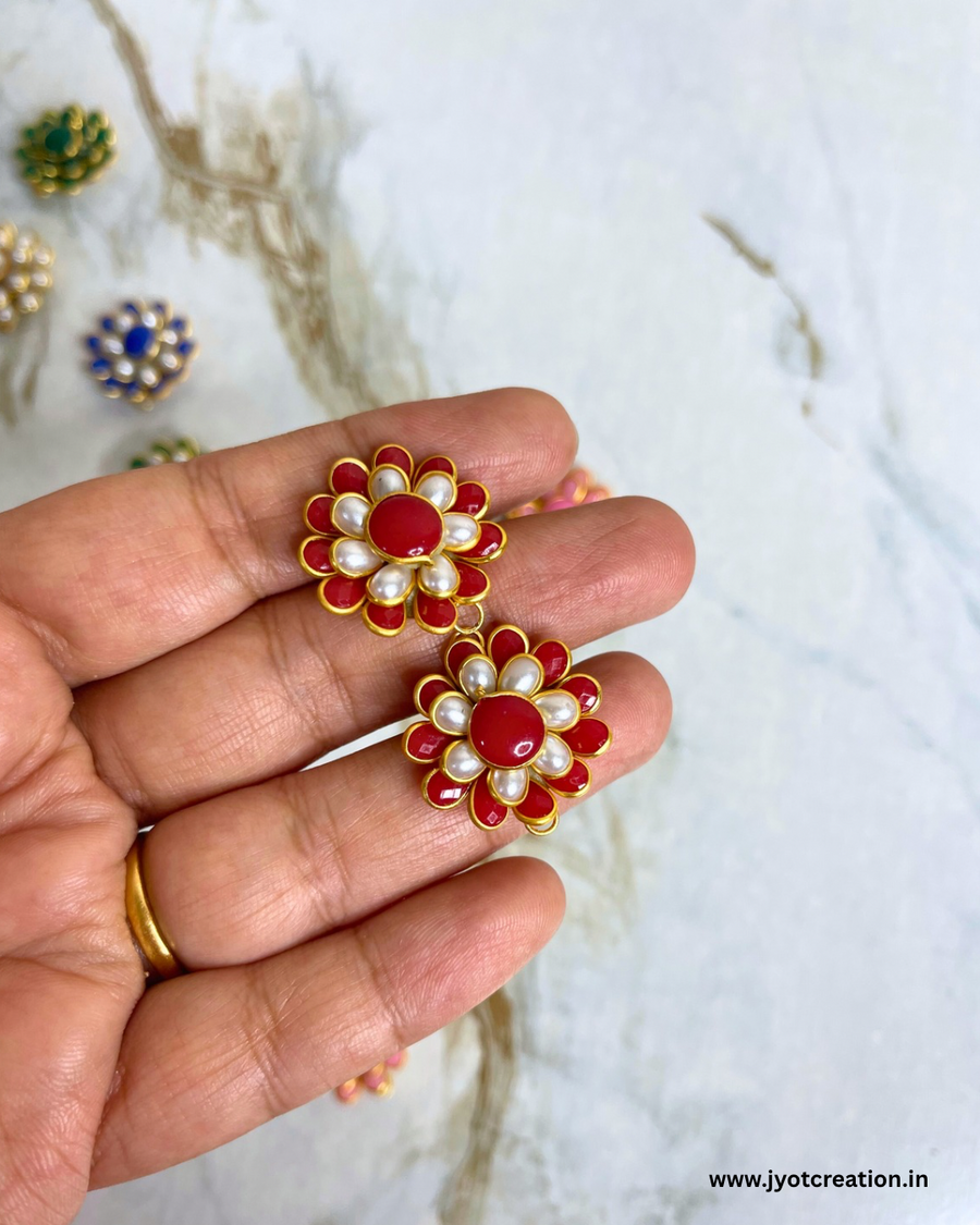 Red White Flower Meena Kundan- Pack of 2Pcs
