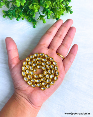 Small Oval Shape 50Pcs Meenakari Kundan Line