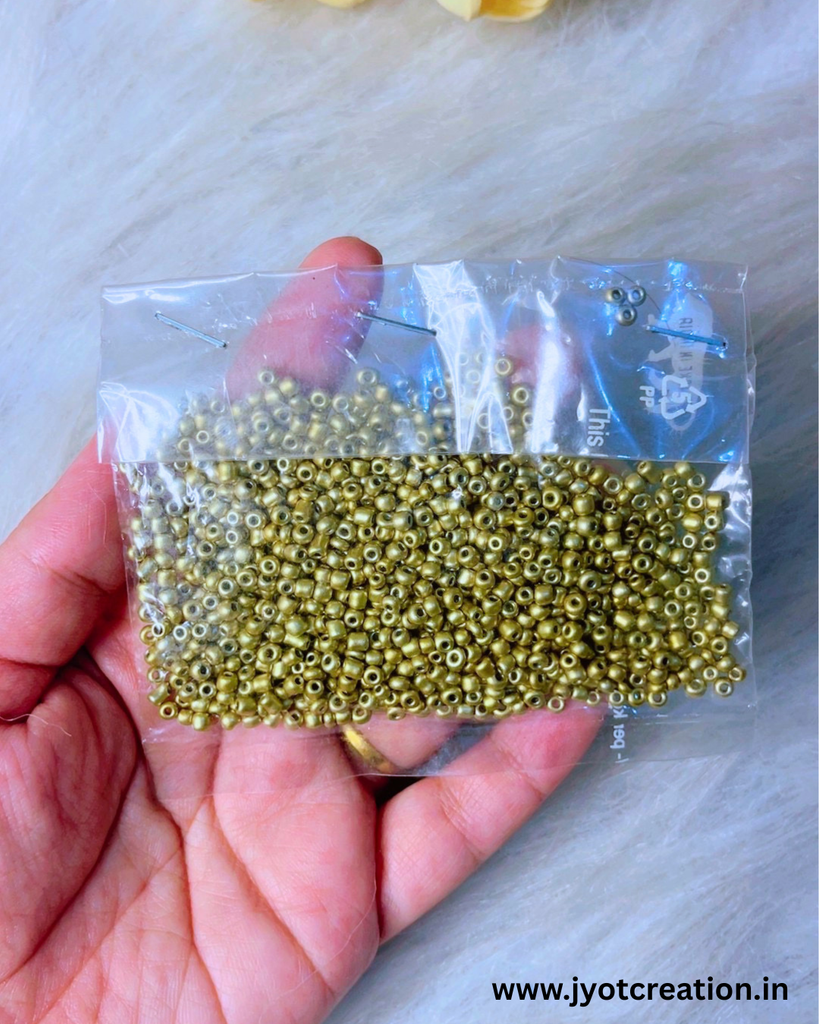 Golden Seed Bead 8/0 Size
