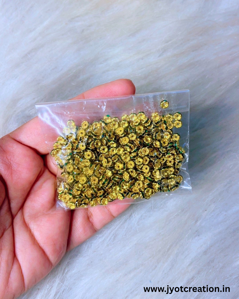 4mm Premium Golden With Green Rhinestone Spacer