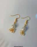 Off-White Pearl Earring